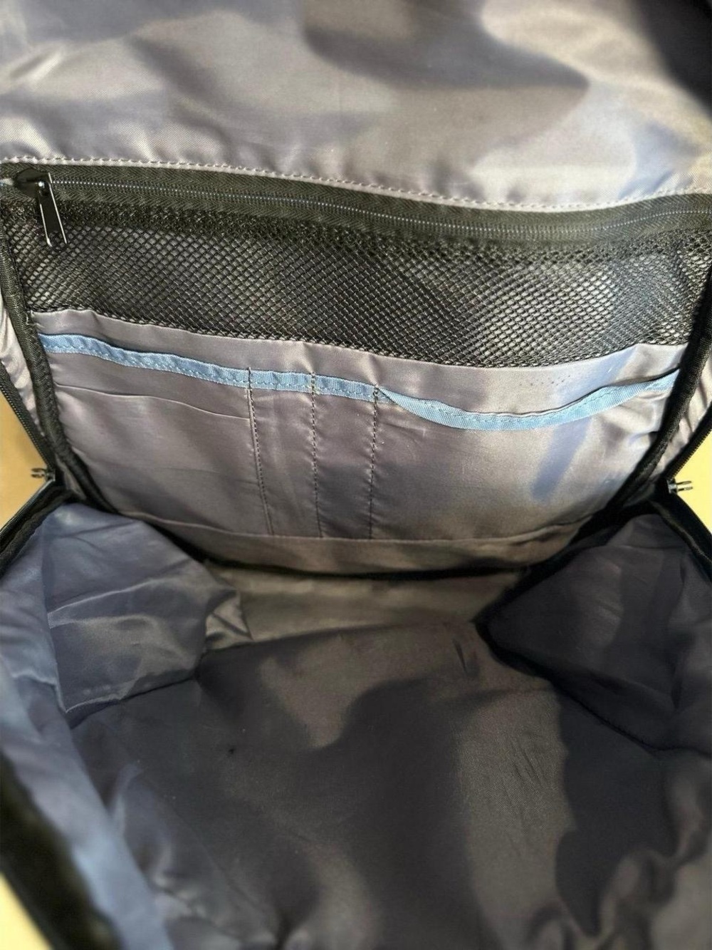 Targus Backpack - Picture 4 of 8